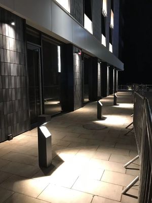 مصابيح الكفاءة العالية COB LED ، مصابيح الممرات الخارجيات من الألومنيوم